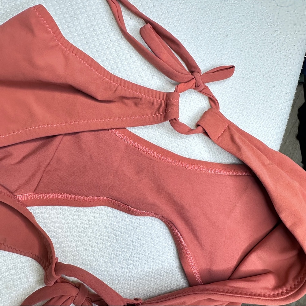 SHAN triangle Rust Bikini Set - Picture 6 of 11